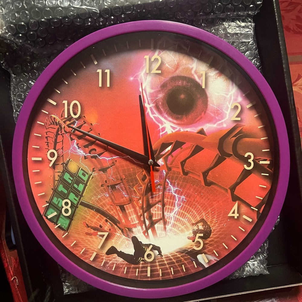 NEW IN BOX ASTROWORLD ROLLER COASTER WALL CLOCK 🔥🔥🔥